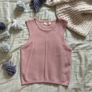 IN STYLE BOUTIQUE Knit Crop Tank- Size S